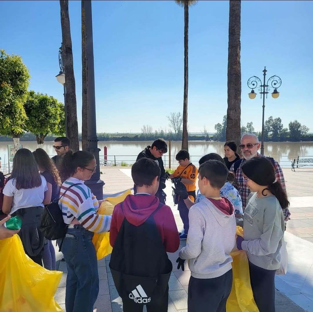 Screenshot_20250402_125341_com.facebook.katana_edit_3392649629626587